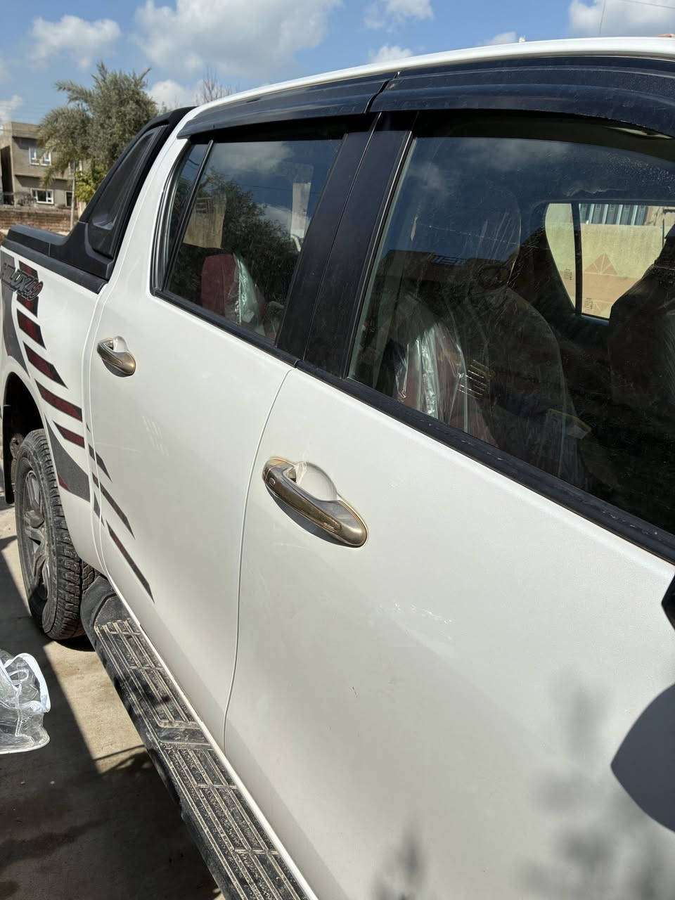 السلام عليكم
بيكب تيوتا 
موديل 2024
سيد نهرو 
محرك 6 سلندر 
السياره فول موصفات
السياره بشرط لا صبغ ولا تعديل بارد
ماشيه 27 الف اخت زيرو
السياره بسمي شرط التحويل ووكاله
السنويا لغاية 2030السعر 385 وبي مجال 
***********
***********
اخوان خاص ما اجاوب خبر وتدلل من عيوني
