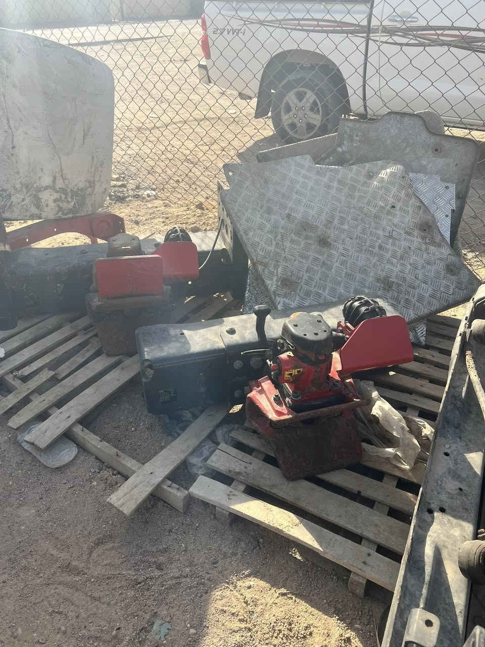 سلام وعليكم هوك اروبي لبيع عدد ***********
