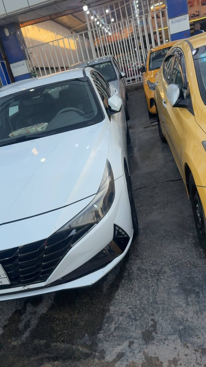 السلام عليكم سياره النتره خليج موديل 21 سياره كلش حلوه ونضيفه بيها طخه صبغ ربع بنيد بدون ايرباك بدون دواخل سياره حلوه بيها كم طخه بسيطه ممبينه بالصور مكاني بغداد سعرها 135 وبيها مجال واتساب *********** اتصال رصيد ع ***********
