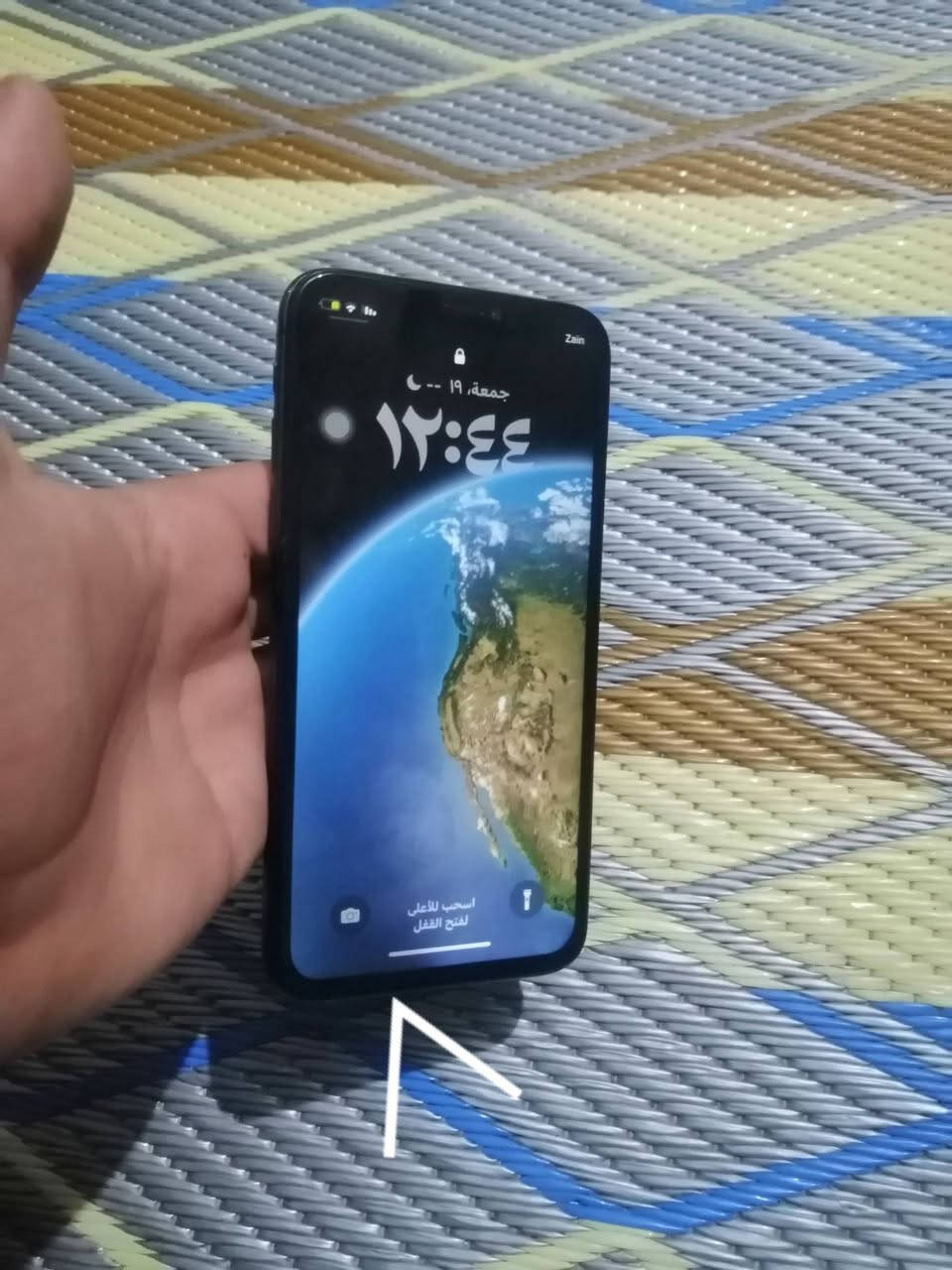 للمراوس فقط اندرويد
اكس مبدل شاشه وبطاريه تك سيم ذاكره 64 بس سواد جوه بطارف مامئثر ولا بين


**إذا كنت صاحب هذا الإعلان وتريد حذفه لأي سبب، رجاءا أرسل رسالة إلى الدعم الفني**