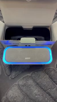 سماعات • إلكترونيات