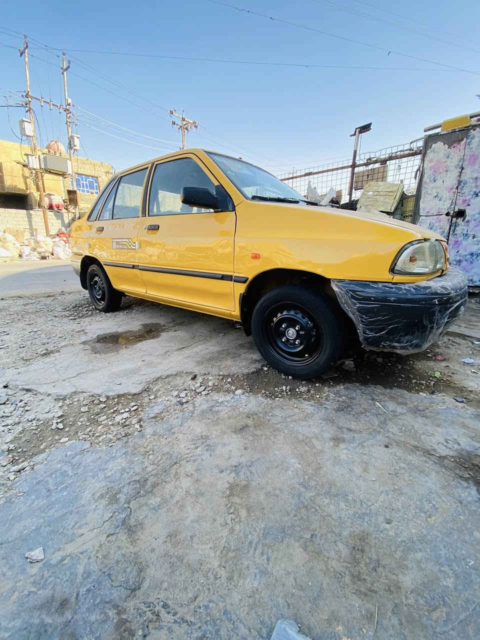 سلام عليكم سيارة 🚗 سايبة للبيع موديل 2012 بيهة جاملغ خلفي بنيد صبغ بدون معجون او ضربة سيارة بيهة هلالات معمرة تخم تاير حدادية امامية وخلفية سيارة مصفرة هيئة وغرامة تحويل مباشر السعر 28 العنوان بغداد مدنية الصدر الورفلي اي ستفسار اتصل على الرقم ***********
