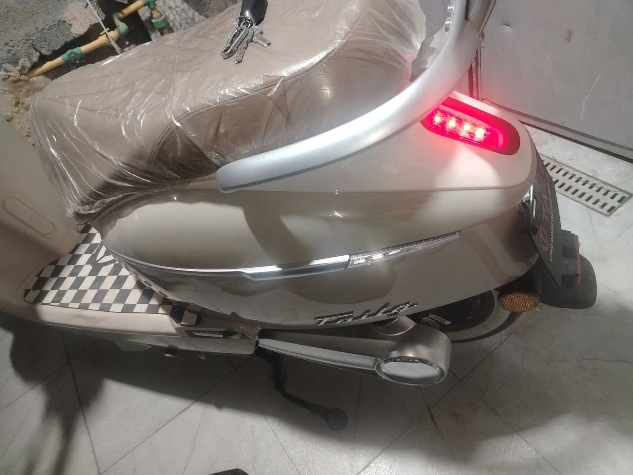 دراجه شحن سرعه ٦٥ زيرو سعر مليون و١٠٠ البياع الشرطه الخامسه
*********** ابو حيدر
