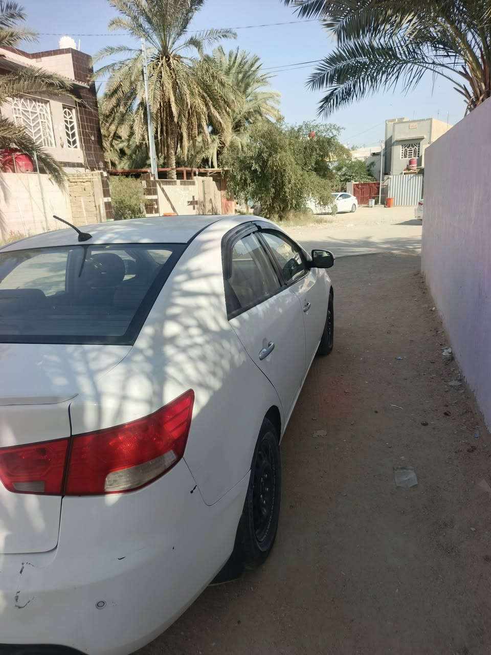 سيراتو موديل 13 فول بصصمه فتحه شاشه السعر 90موبايل ***********
