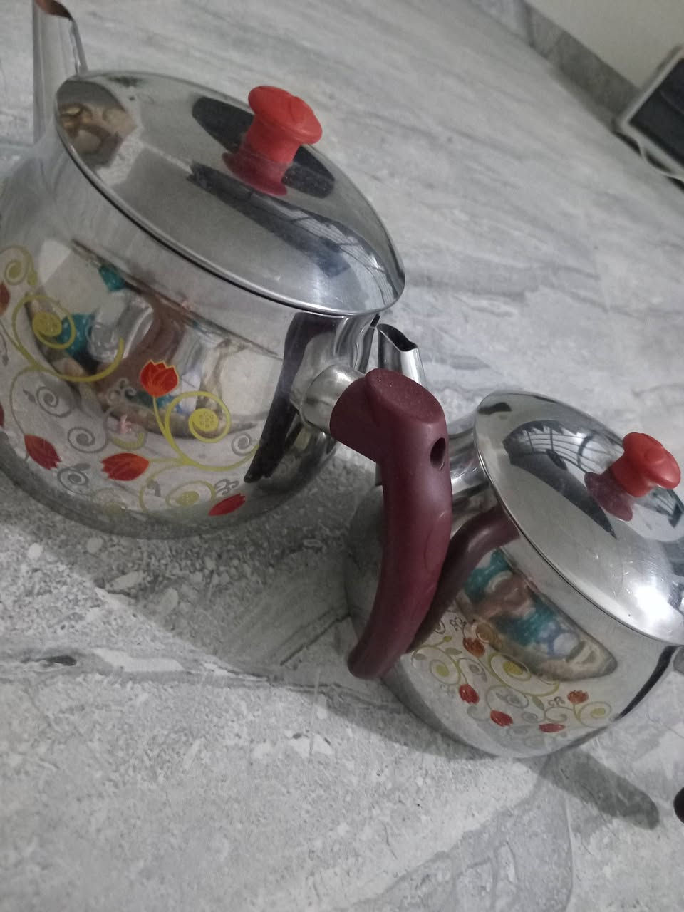 قوري الجاي شوفو الجمال قطعتين😍
السعر 15 الف بس


**إذا كنت صاحب هذا الإعلان وتريد حذفه لأي سبب، رجاءا أرسل رسالة إلى الدعم الفني**