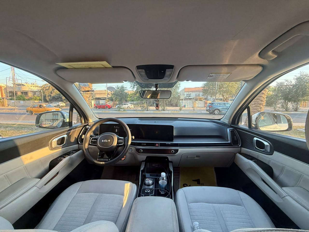 كيا سورنتو  موديل 2024 خليجي 
رقم اربيل 
6 سلندر 
ويل 20 
صندوك كهرباء 
شاشه متصله كار بلي 
كشنات 2 كهرباء
7 راكب 
3 قطع تبريد 
السياره مكفوله من الصبغ والبارد 
رقم صاحب سيارة ***********
