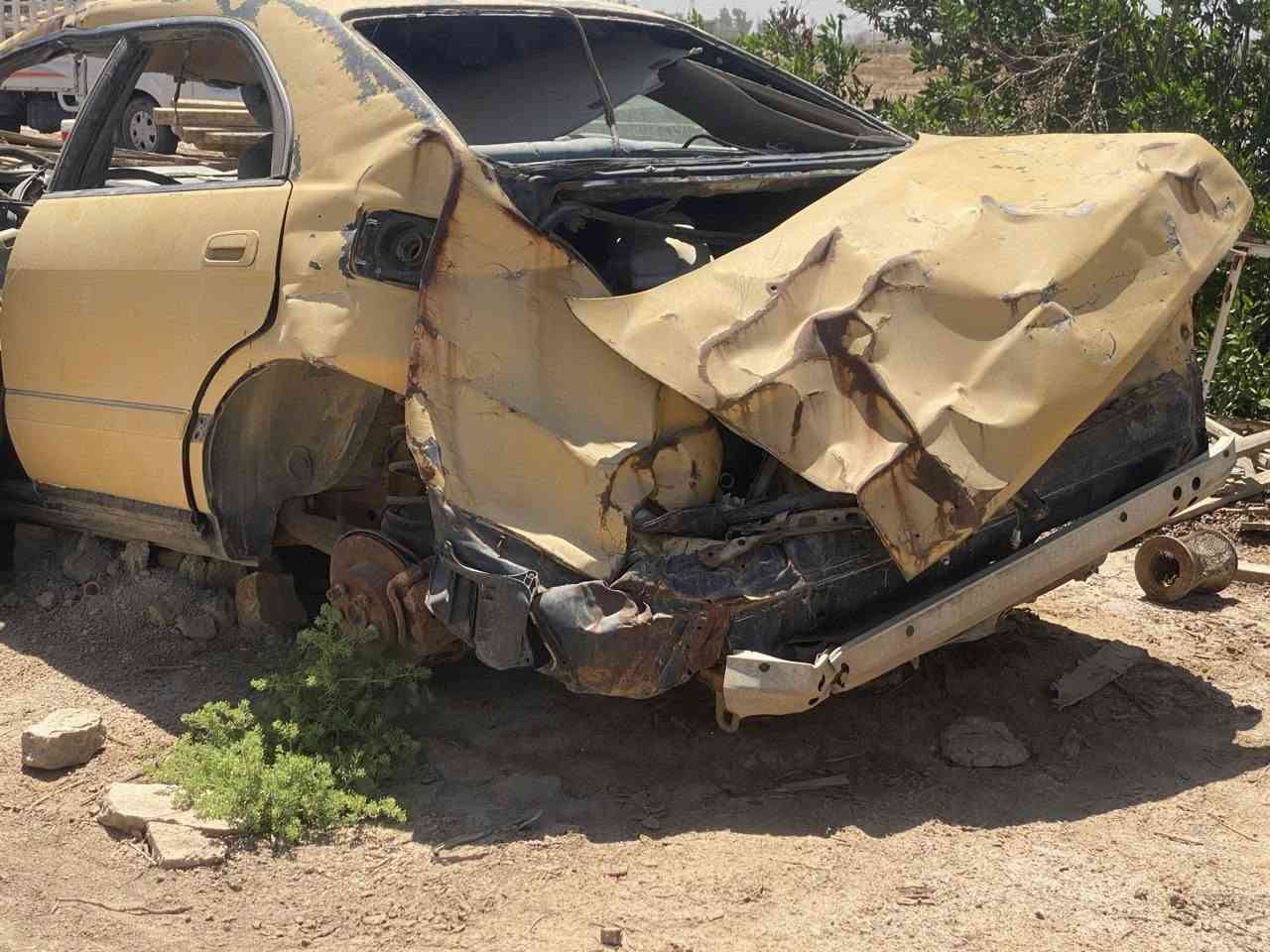 سلام عليكم سياره بطه للبيع سياره بسمي رقم بصره باقي تفاصيل ***********
