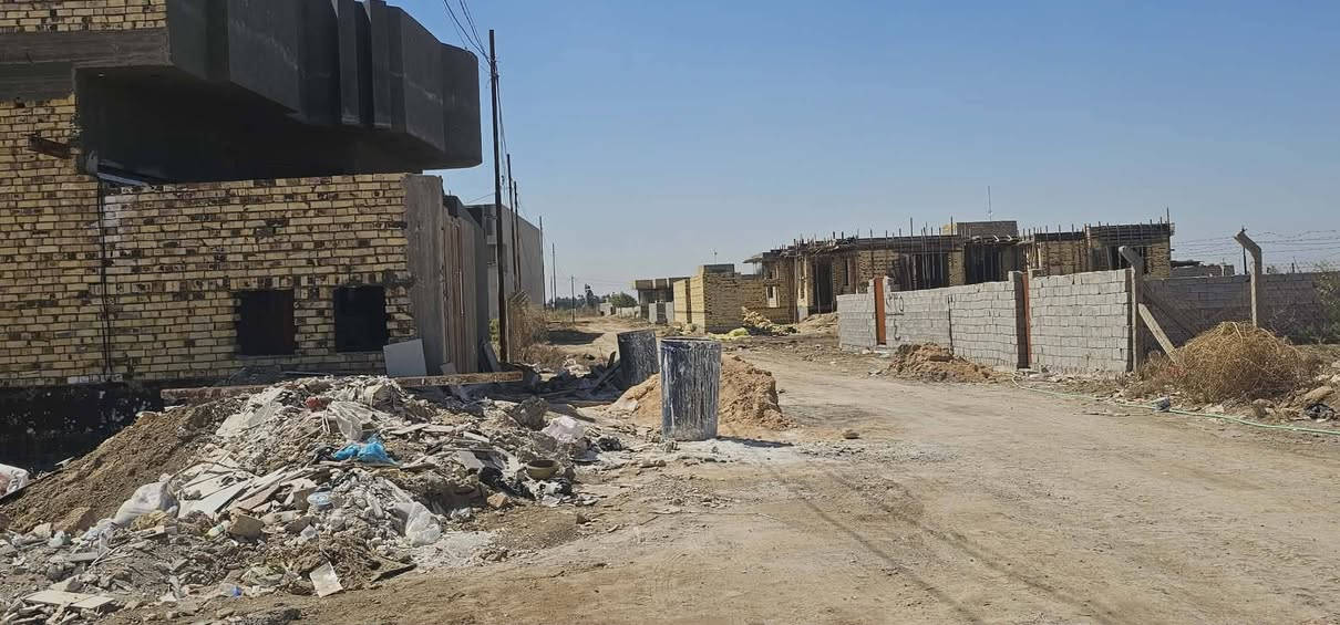 للبيع....

عرصة خلف حي الجامعة مساحة 150متر سند 25

اللاستفسار ‏‪0785 991 7144‬‏
