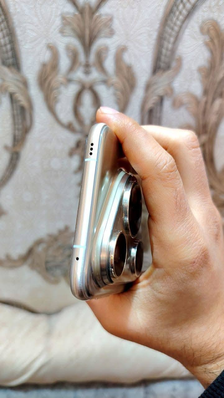 سلام عليكم ورحمه الله
هواوي بيورا 80 الترا ذاكره 512 لون ذهبي نسخه عالميه 
نضافه 100 خدش مابي ابد مكفول من كلشي 
خدمات كوگل شغاله ورسميه كلشي يعجبك تنزل
ويا كفر الاصلي وشاحنه 65 واط كارتون ضايعه
وين متحب افحص للبيع او مراوس حسب الاتفاق
مكاني بغداد كرخ السعر مليون و150 قفل
***********
