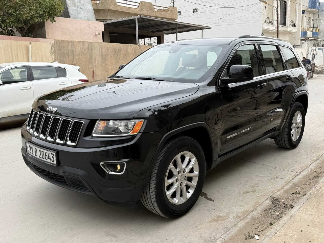 جيب لاريدو 2016 
بيها ربع جامرلغ امامي سكن صبغ
ماشي 128 الف ميل 
مكان سيارة طوز 
سعر 195 بيها مجال 
استفسار اتصال على رقم 
اني مكلف بنشر 
***********
