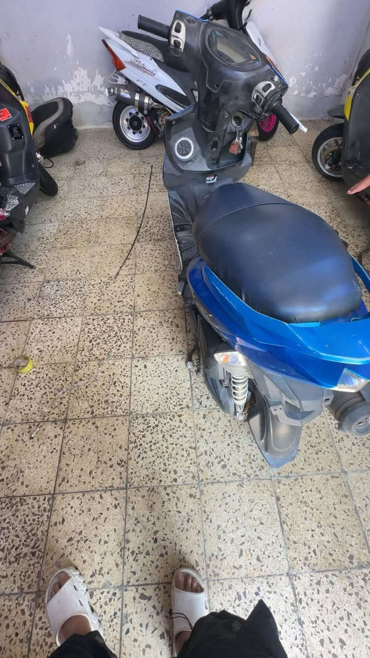 شباب جيتي ار بلاديه للبيع لدراجه كلش حلوه وناعمه وترايك وين ميعجبك مكفوله من كلشي سعرها ٨٠٠ وبيها مجال مكاني بغداد زعفرانيه ***********

