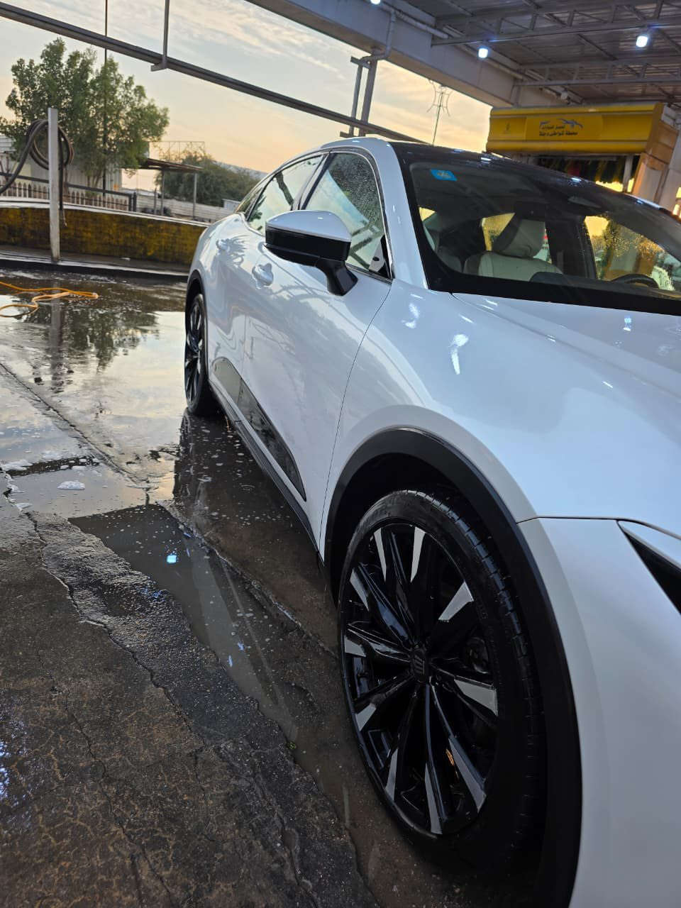 كراون ماجستا 2023 فول موصفات مكفولة كفالة عامة من كلشي  
ماشية 70km
سعر 34000
هاتف *********** مكانها بغداد 
ما متواجد على الخاص فقط اتصال او واتساب
