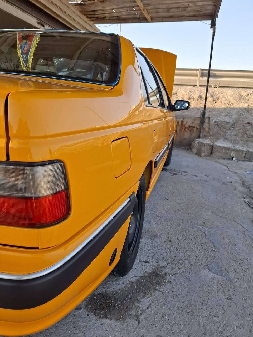 سلام عليكم (*********** الهاتف)
بيجو بارص موديل2025 كفاله عامه حره تحويل ثاني يوم بسمي مواصفات السياره معروفه 4 دسكات خلفي امامي كشن كهربائي كامره مرايه شفط شاشه تحكم ستيرن  مكينه 1800 مكان منظومة غاز 80 لتر  السيارة بغداد
علما السيارة ماشية 8 الاف 
السعر 88 ورقه وبية مجال بسيط
