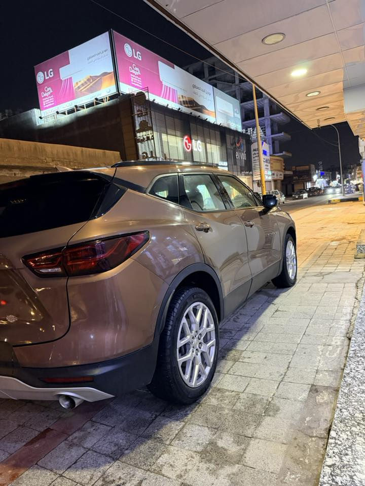 بيع او مراوس 2023 اربيل 6 سلندر LT3 بنيد فقط صبغ بدون دواخل بجم كبس فول عدا الفتحة فور ويل نظام قيادة ذاتية تحديد مسار رادار 5 بصمات السيارة بالبصرة ***********
