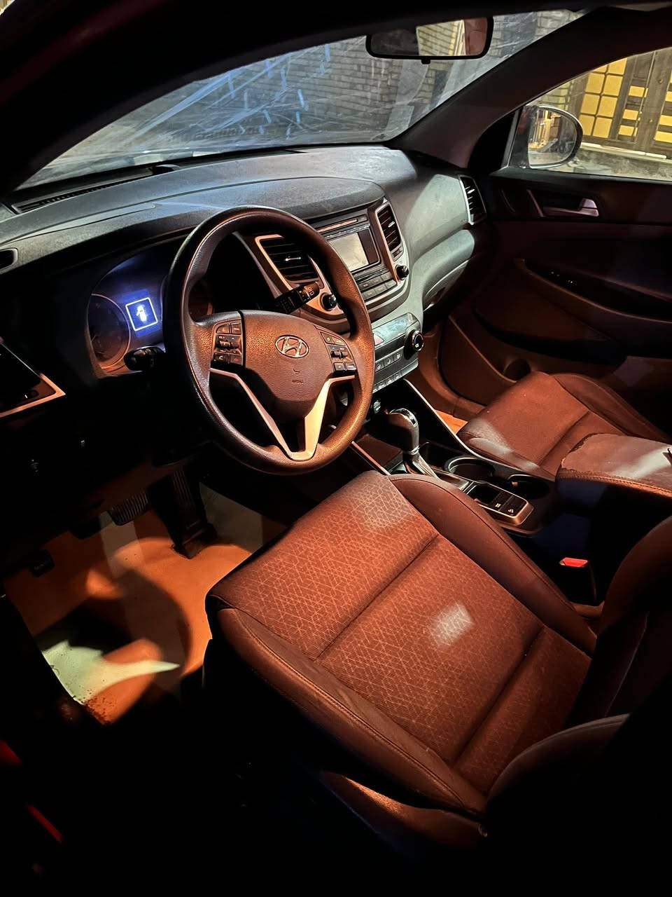 السلام عليكم توسان 17رقم بصره وارد امريكي
حادثه بنيد ومعمر نفسه السياره معلايه عليها كازكيت انسى الدوانز ويرادلها ترتيب بيها نضح من الطبك مال المكنيه ماتذب هواي كل اربع ايام هيج قطره تنزل من اشتريته لليوم مامسويه لان مافارغةالها الله شاهد وسعره 140$
اي استفسار اتصل عل رقم الهاتف ***********
