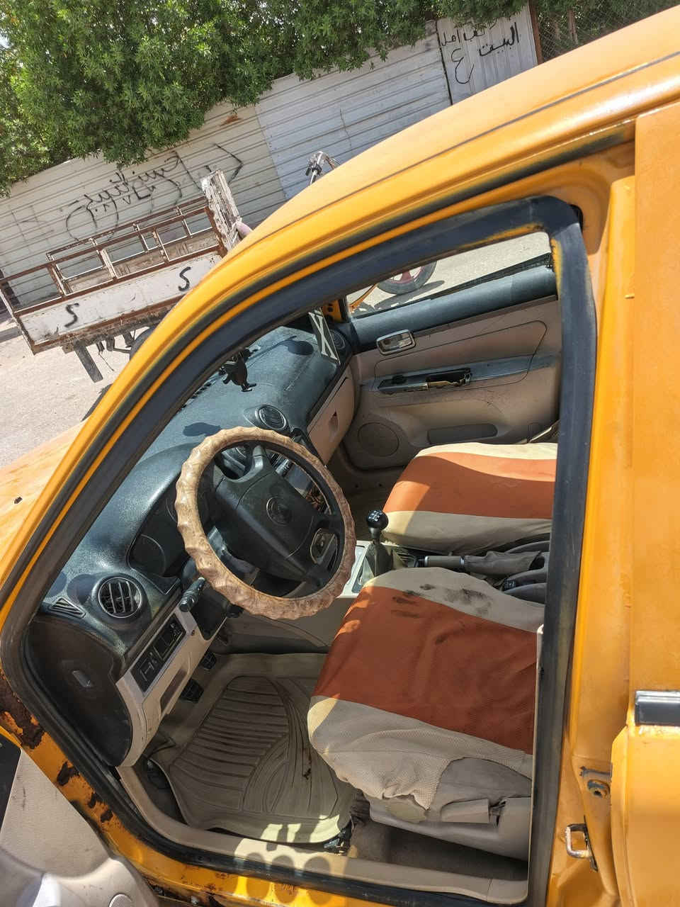 سياره سيكا موديل 13 ب 12 وبيها مجال***********
