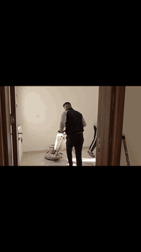 جزء من عمل شركه دجلة التنضيف الموقعي احد مواقعنا في محافظة الدوانية التقيه الثالثه مجمع السالم دار 301 الحجز والاستفسار مراسله الصفحه او تصال علا الـهاتف 
*********** ❤️ 
تصال . واتساب 

✨ ورشة دجـلة لتنظيف الموقعي والتعزيل ✨
وجمع واعادة تـدوير النفايات 

نقدّم خدماتنا المميزة:
 🏠 تنظيف وتعزيل البيوت والفلل 🏢 تنظيف المكاتب والمشافي 🧹 شطف الأدراج وتعقيم كامل

✅ سرعة – دقة – أسعار مناسبة للجميع

📞 للتواصل:
*********** هاتف . واتساب 
متواجدين في محافظة الدوانية 
اقضيه ونواحي
#تنضيف كافه 
#مناطق الـديوانية
