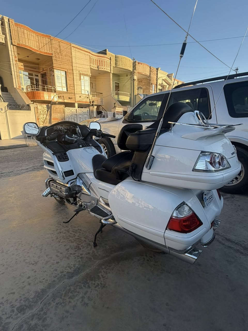 سلام عيلكم شاباب لبيع دراجه گولدت وينگ موديل ٢٠٠٧دخول جديت شاشة كبير سمعا كبير ليڤل ٣ بدون رقم  سعر ٦٣بي ماجال شوي رةقم واستاپ***********  مكانه اربيل
