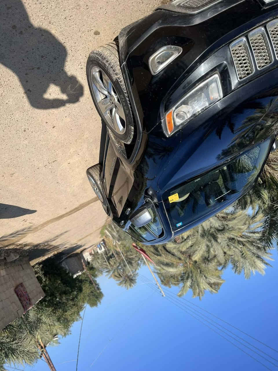 سلام عليكم للبيع جيب لاريدو بسمي موديل 2014بيه صبغ بابتين بس مكينه مكفوله شديته قبل اسبوع مواصفات كير طياره  شاشه زغيره بصمه تشغيل عن بعد / ***********
