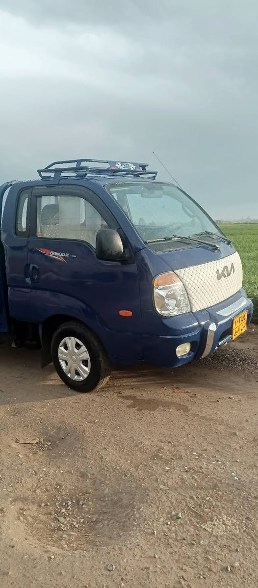 سلام عليكم ورحمه الله كيا للبيع موديل 2009محرك 3000عادي جديد شاصي بشرط بدون دحم بدون ضربه سعر 75بيها مجال عليها 900الف ضريبة أرجح رقم ***********واتس اب ***********فايبه ر
