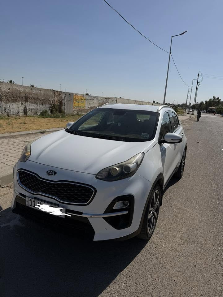 كيا سبورتج خليجي 2019 شكل 21
سياره محرك 2000 دوش تحكمات ستيرن اشاير بلمري 
شاشه كامره يدات نيكل داخل حمصي ويل ١٩ تبريد قطعتين
٣ انظمه قياده حساس امامي حساس خلفي مري شفط
سياره ع ايدنه من هيه زيرو كلش جديده ونظيفه رقم بغداد بأسمي ومكفوله عده شويه صبغ بل جاملغ مابيه شبر اثر شخط  حتى دعاميات بلاد مكانها بغداد كرخ سعر١٨٧وبيه مجال بسيط
للاستفسار ***********
