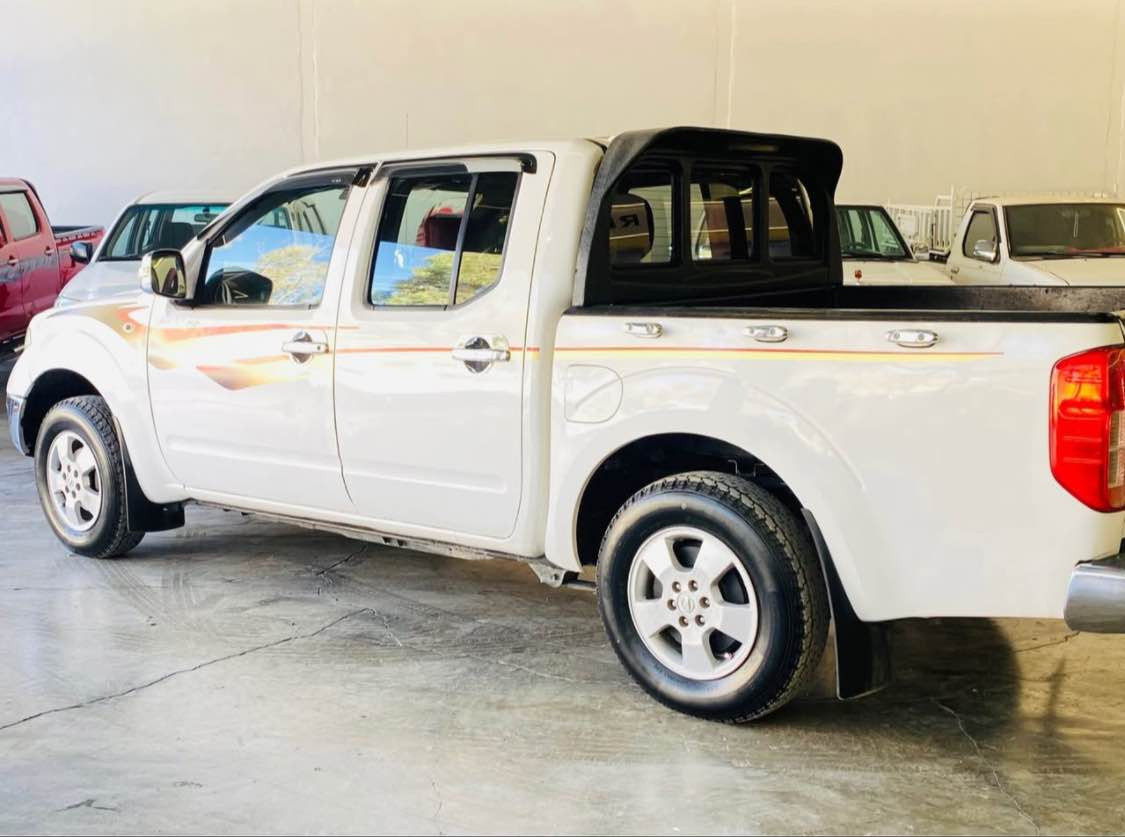 نڤارا بۆفرۆشتن مۆدیل ٢٠٠٨ سەیارەکە جایزە هیج نوقسانیەکی نیە ماڵی دۆستە دووپالە بۆیاخی بجوکی هیە بی ناوگرت سەنەوی بەسەرجوە سەیارەکە هەیکلەو شتی زۆر پاکو جوان ماوەتەوەنرخ٨٥معاملە 
هەرکاس حازی لی بو لەسلیمانیە ژمارەی موبایل***********یان نامە بنیری السليمانية, العراق
