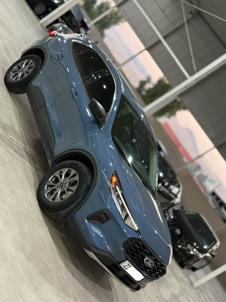 🔥 Ford Escape ACTIVE 2023 AWD Full Option 

ڕەنگ: سمنتی(چیمەنتۆی)
📅 مۆدێل: 2023
🛣️

✅ ACTIVE مواسەفات
✅ مۆتۆری 1.5L EcoBoost Turbo
✅ AWD (دەبل ئەکسڵ)
✅ گێچی ئەلیکترۆنی(دیجیتال)
✅ شاشەی گەورە
✅ Auto Start/Stop
✅ Auto Hold
✅ لایتی LED پێش و دوا + Auto Light
✅ کوشنی هیتەر
✅کوشنی کارەبا
✅ سوکانی هیتەر
✅ کارپلەی (Apple CarPlay)
✅ کامێرا + ڕاداری خەتی جادە + 360 Sensor

دوو پارچە کلێری هەیە بێ ناو بێ بێڕباگ 
✅ یەک دینار مەسرەفی تێدا نییە.
✅سياره كه  ره قه م كراوه
لە سلێمانیم 
١٣٢$گەلا 

📞 ***********
📞 *********** السليمانية, العراق
