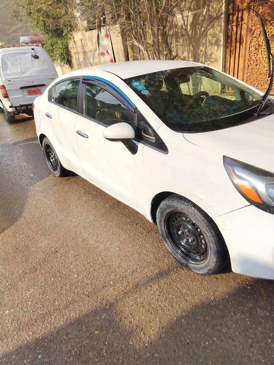 سلام عليكم كيه ريوم 13خليجي نضيفه مكان بغداد العبيدي سعر 85 بيها مجال حك الجيه رقم ***********
