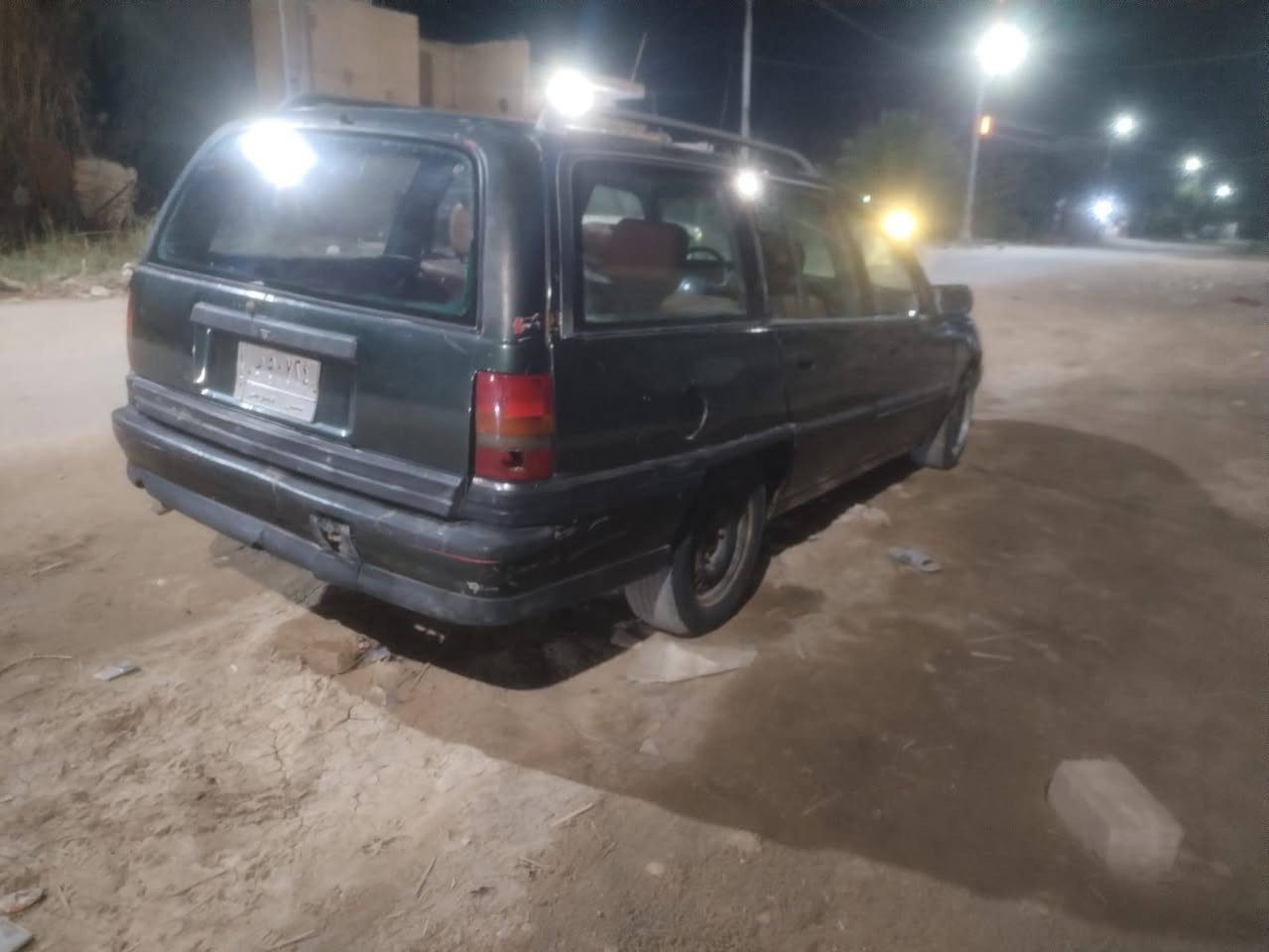 سيارة اوبل موديل 92ستيشن  بيها كير اوتماتيك و مكينة بطة ناعمة 
عنوان نجف حي القدس 
***********
سعرها 15ورقة 
تخم تاير ويل كب
