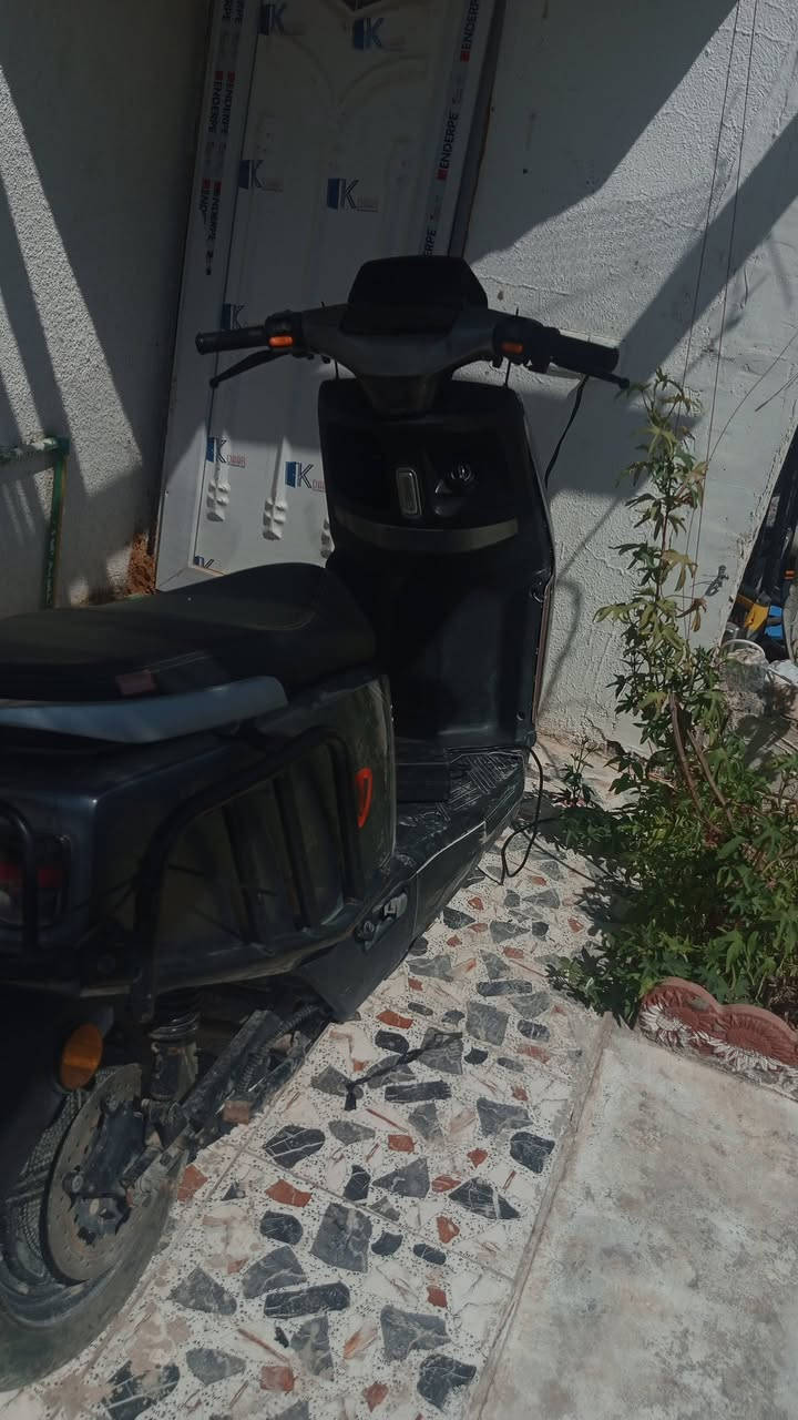 دراجه شحنن نضيفه بس الشاحنه مالتها يرادلها واير السعر500بيها مجال


**إذا كنت صاحب هذا الإعلان وتريد حذفه لأي سبب، رجاءا أرسل رسالة إلى الدعم الفني**