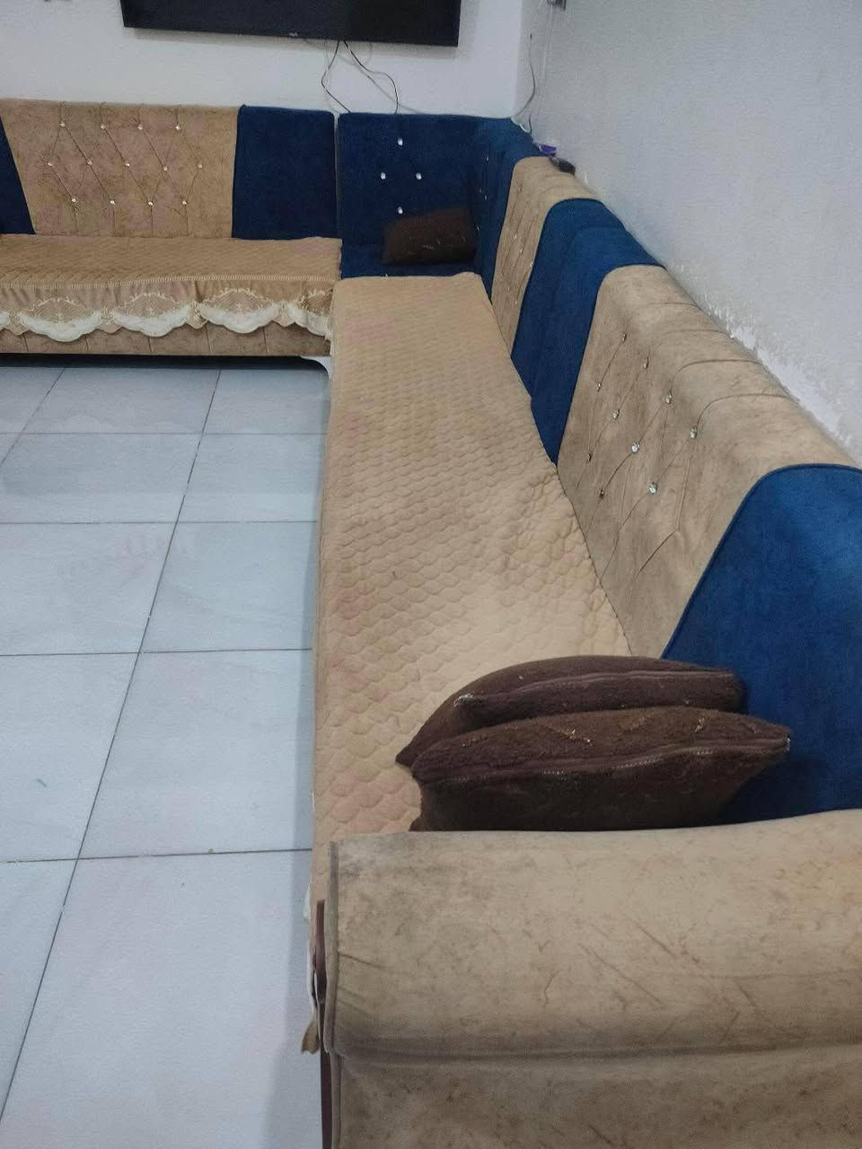 ديوان استعمال قليل جداً نظيف للبيع 250
الناصريه/التضحيه


**إذا كنت صاحب هذا الإعلان وتريد حذفه لأي سبب، رجاءا أرسل رسالة إلى الدعم الفني**