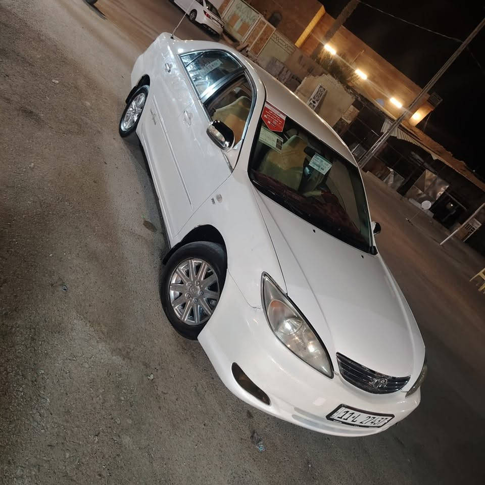تيوتا كامري
موديل2004 
خليجي
لون ابيض ثلجي
رقم بغداد الجديد 
تحويل مباشر 
السيارة مكفولة من الصبغ فقط بيها مكانات بارد
مكان السيارة الانبار
للأستفسار:
***********
