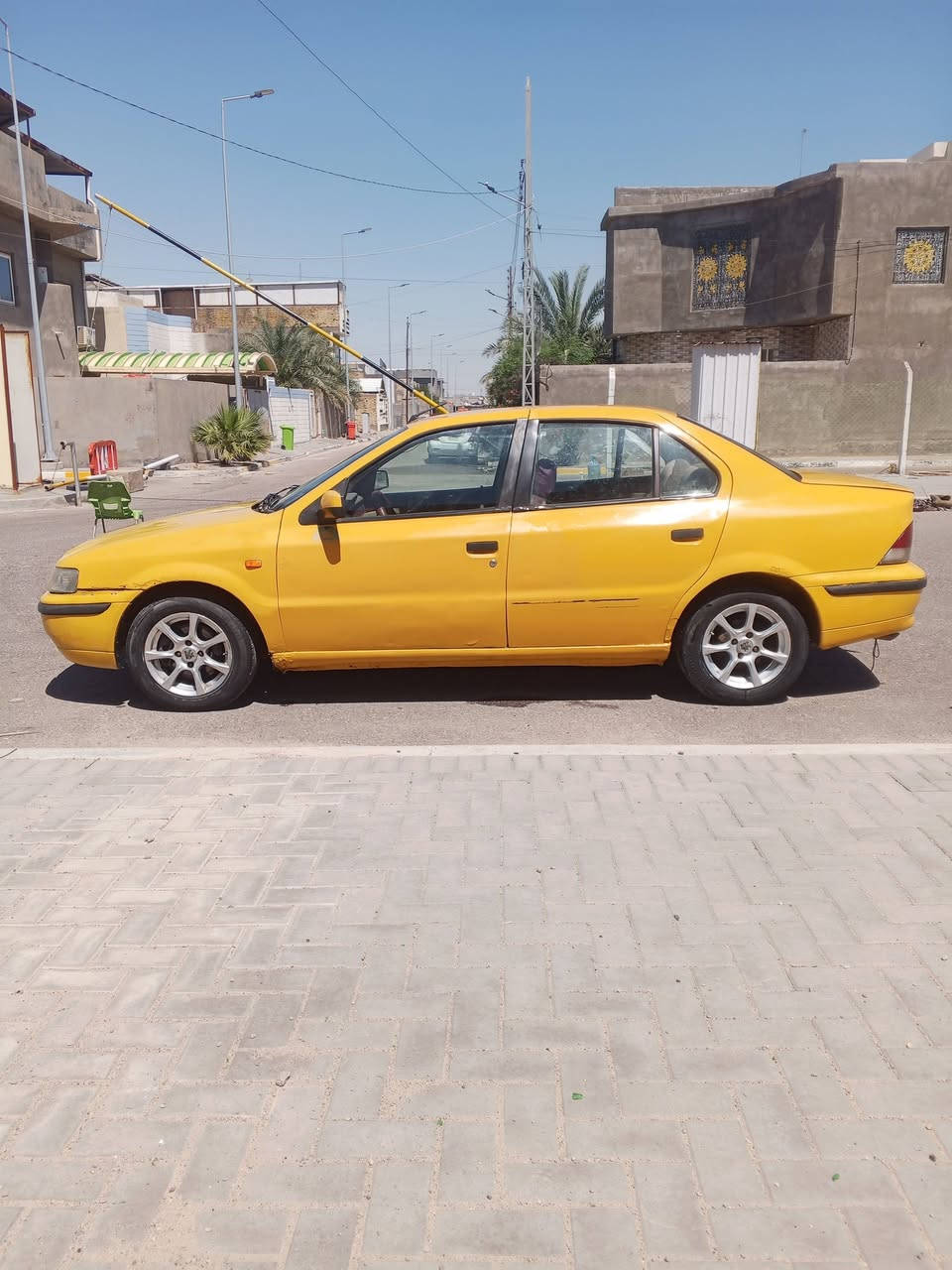 سلام عليكم سمند 2011 مكينه وكير حلوات حداديه صدر كله جديد ماصارلي شهر من نفضته 
تخم تاير رقم وسنويه كشره نضيفه خير من الله
مكان البصره كرمه علي ببو صخير سعر 25 وبيه مجال ***********
