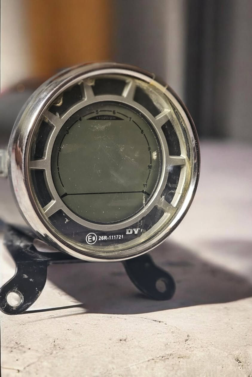 عداد دايوان لايتي مستخدم جديد و نظيف كلش على الفحص تاخذه للبيع السعر 45,000 الف توصيل موجود لأي محافظة مكاني كربلاء للتواصل
***********
