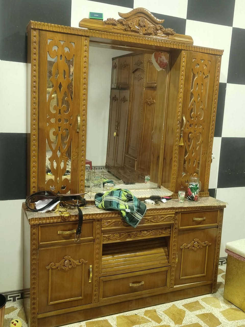 غرفه للبيع حيل نضيفه السعر 800 قفلعنوان  موصل حي البكر


**إذا كنت صاحب هذا الإعلان وتريد حذفه لأي سبب، رجاءا أرسل رسالة إلى الدعم الفني**