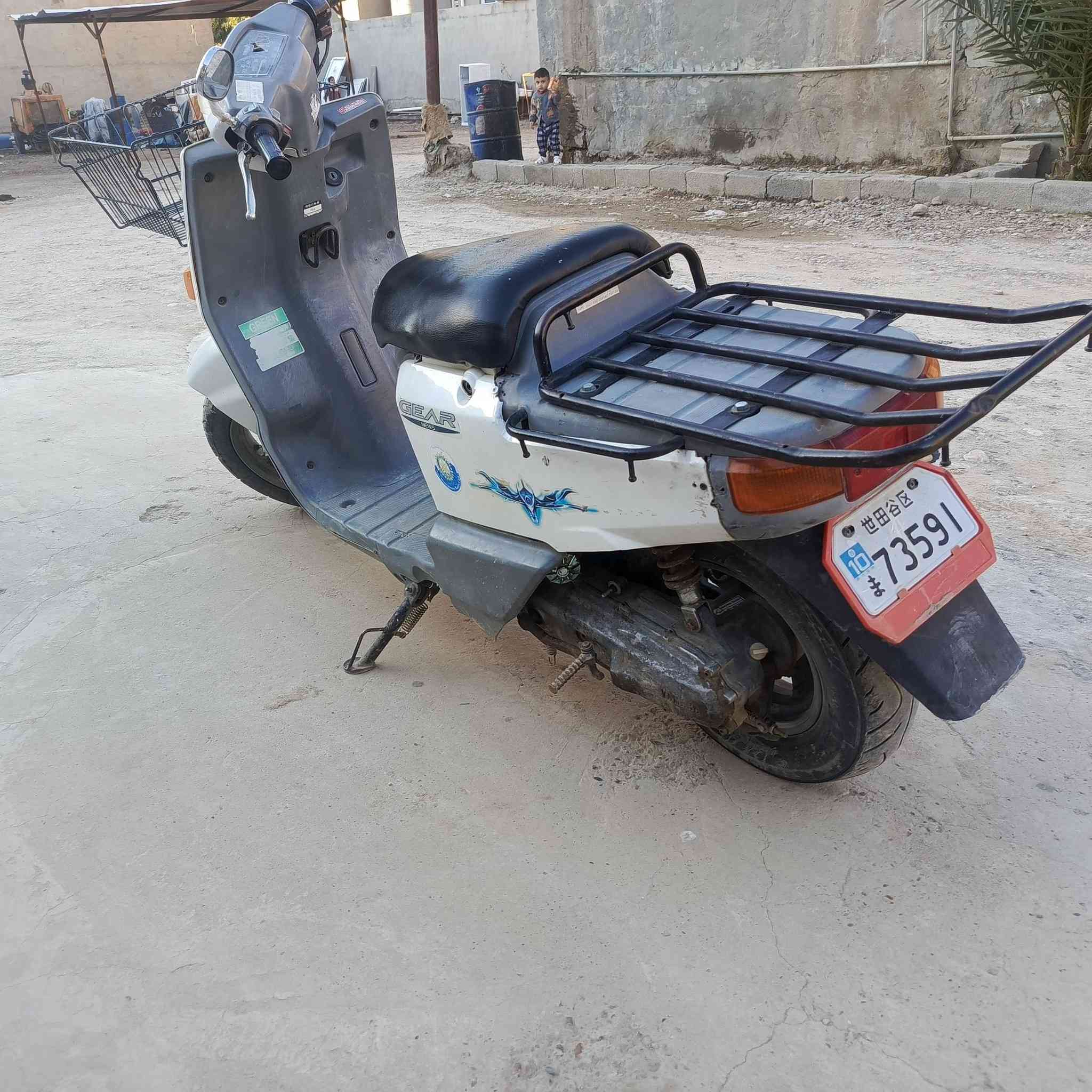 دراجه بيكم ياباني 60 كهربائيات كلها شغاله السعر 250 ***********
