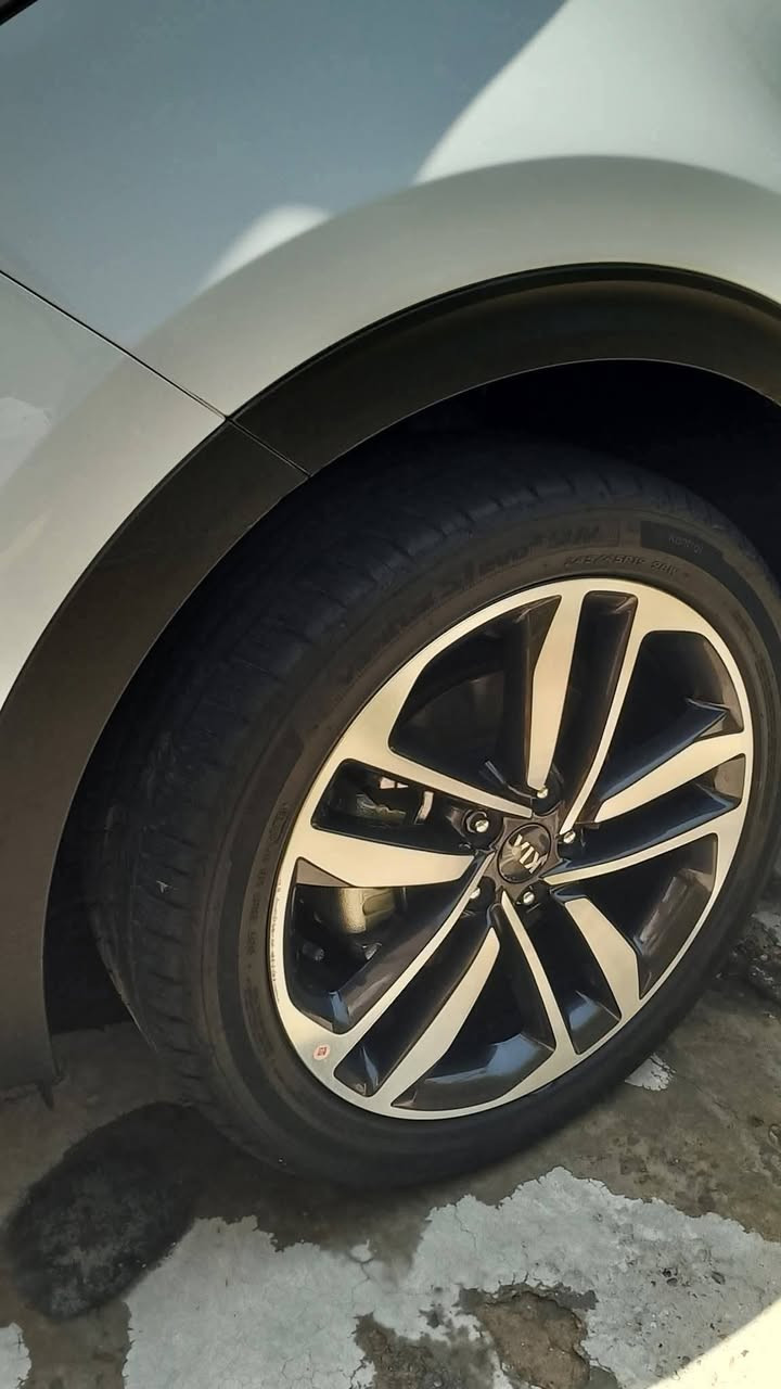 تحياتي للجميع
للبيع سبورتج الدولية  
٢٠١٩ بدون حادث، فقط بارد بالباب الخلفي الايسر ، طلقة بالبنيد مصلحة عداد(٤٢٠٠٠)كم السعر (٢٠٧$)
 مواصفات عاديه 
للتواصل ***********
