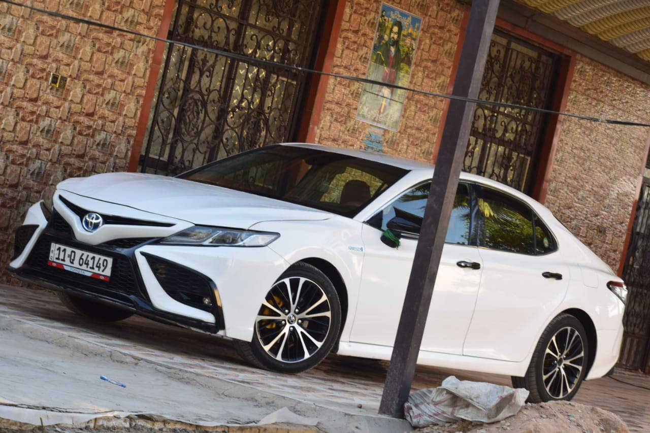 كامري للبيع هايبرد 145 رقم بغداد بسمي 
***********
