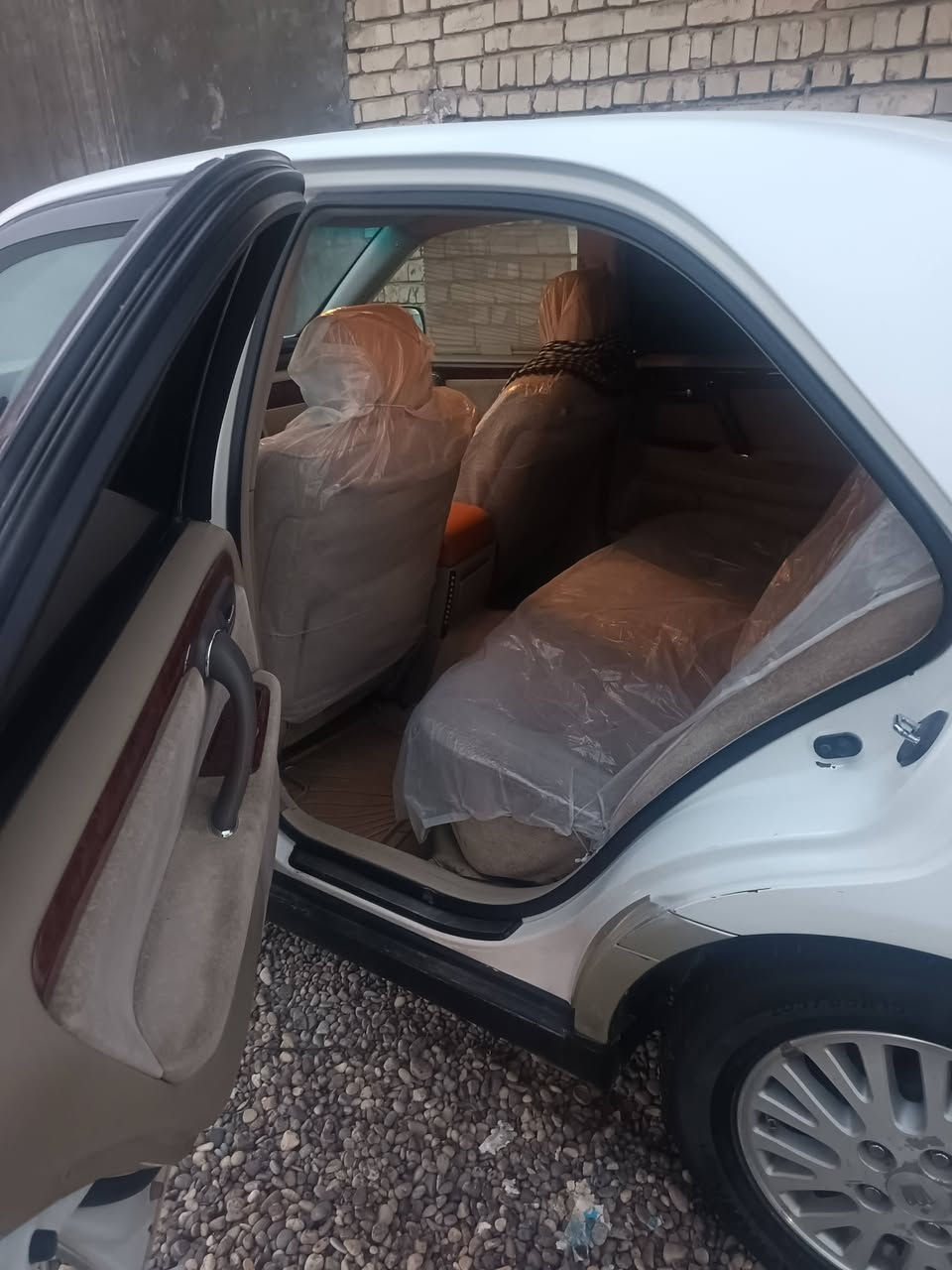 السلام عليكم ملكه لي بيع
السعر ٣٠بيها مجال 
كير مكينه مكفوله 
***********
