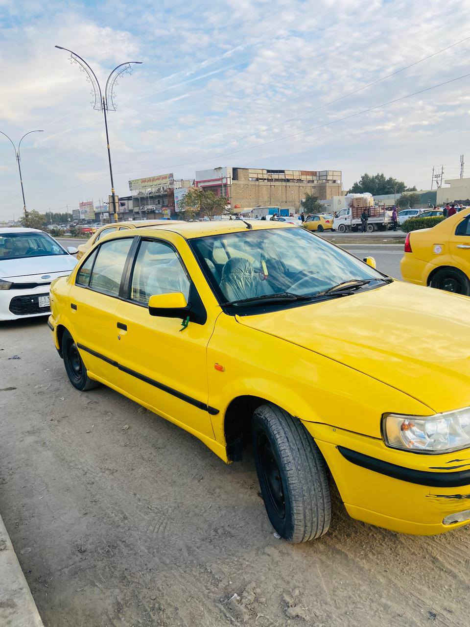 سمند موديل 2009 بغداد بسمي تحويل ثاني يوم مصفره هيئة وغرامات سياره جاهزه كهربائية شغاله حدديه جديده تخم تاير مكينه بيه بخار قليل كير مابيه شي مكان السياره بل حله مركز مدينه السعر 32 وبيه مجال رقمي ***********
