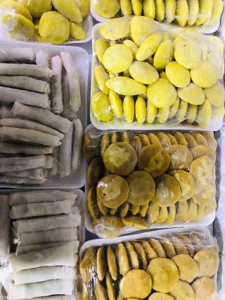 جزه من عملي لي يضوك طبخنه مره يعود الف مره جرب طعم ماتخسر كبه تمن عنبر ٣٠ قطعه ب٥الف 
🫔🫔
كبه برغل سلك 20 كبايه ٥الف😍😍
بورك ٣٠قطعه ب٥الف ،🥖🥖
بورك طوال 20ب5الف
🥐🥐كبه بتيته 20قطعه5
بيتزه ١٠ قطعه ب٥الف 🍕🍕
لحم بعجين ٢٠ قطعه ب٥الف 🍪🍪
كليجه سعر الكيلو المشكل ب٦ الف 
كيكه شاي ب7 الف
كباب عروك كيلو ب8
ويجد كيك مناسبات مال حفلات حسب الطلب 
وللعلم لحم عراقي من الكصاب أمانة الله 
ويوجد لدينا برياني ودولمه ومقلوبه 🥘🥘🥘
مستعده اجهز حفلات للحجز والاستفسار خاص مفتوح أو ويوجد لديه عروضات حسب طلب الزبون ويجود خدمت توصيل على لي يأخذ طلب الحجز قبل يوم من طلب سكندريه***********
