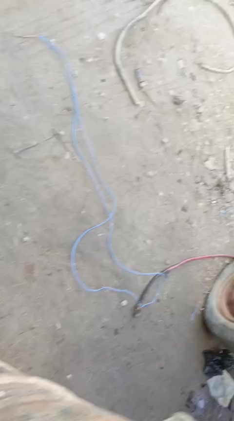 مولده ازوزه 4بستم ياباني
اصل مال براد
 توليد 24كيفي
سنكل بلادي

‏‪***********‬‏
