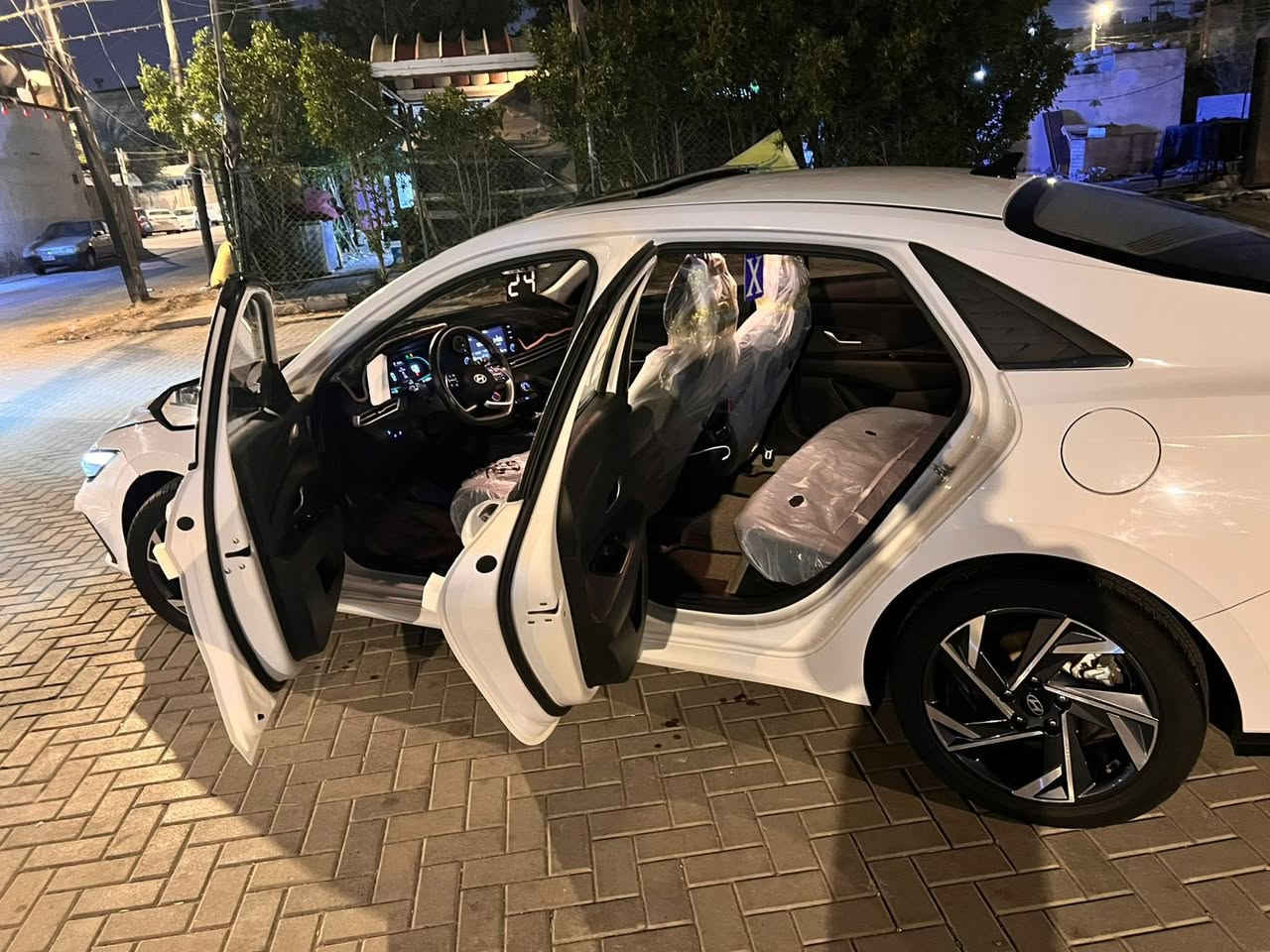 النتره البيع مديل ٢٠٢٤ ماشيه ٣٦ الف سعر ١٣٦ وبيه مجال 
بيه بارد بل بنيد وباقي كفاله عامه 
مكان سياره البصره حي المهندسين
***********
***********
