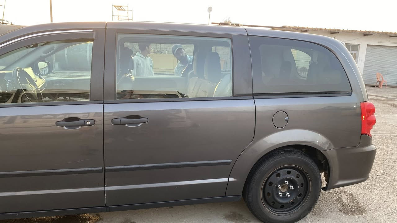 دوج كرفان 2016 للبيع 130$
السلام عليكم كرفان 16 للبيع فقط
رقم دهوك مكاني بغداد 
اي استفسار عالرقم
***********
