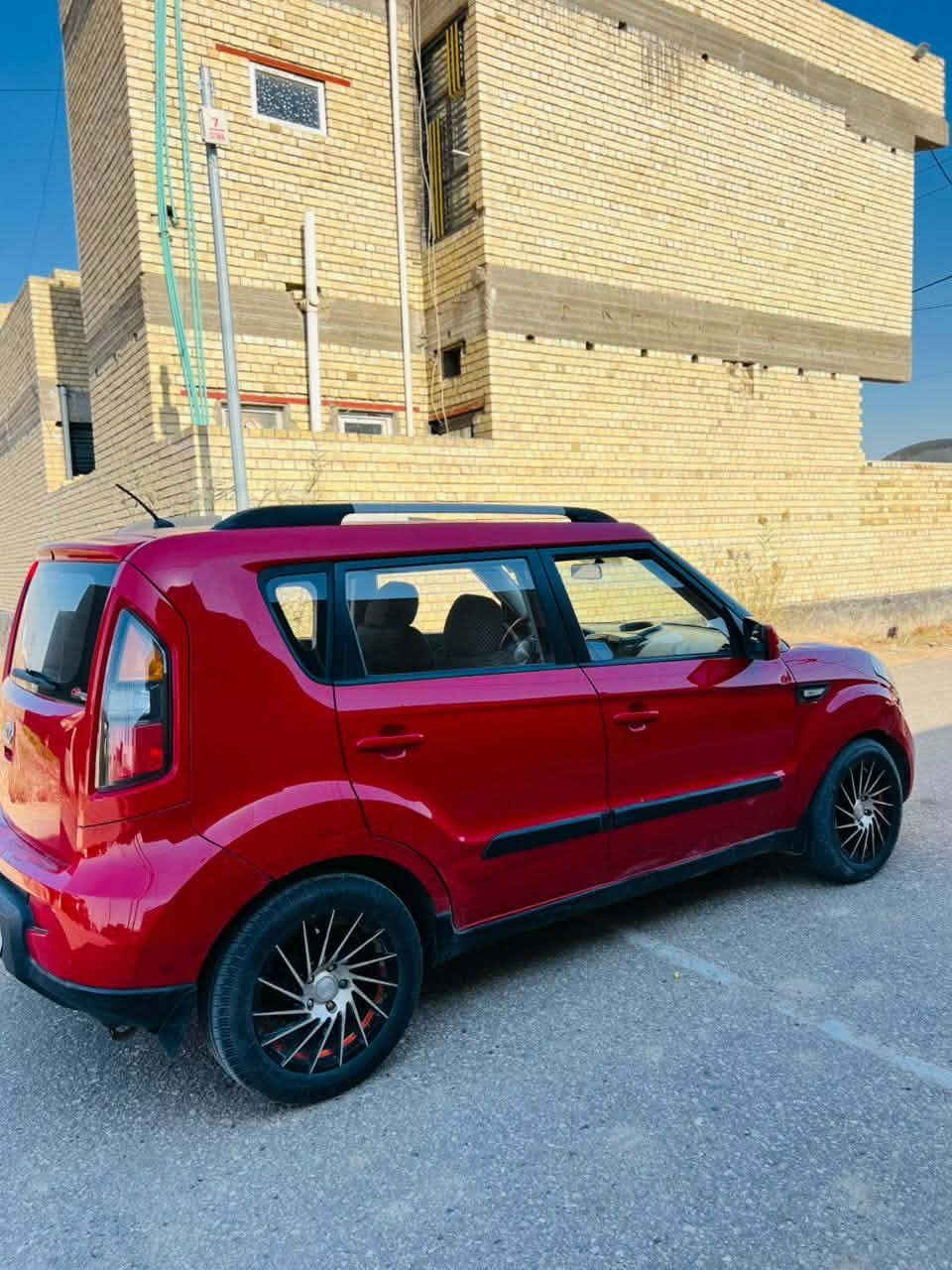 صول 
وارد خليجي
رقمهه بغداد بسمي  
بيهه جاملغ امامي مبدل فقط 
عنوان بغداد 
سعر ٨٨ وبيهه مجال بسيط 
الاستفسار ***********
