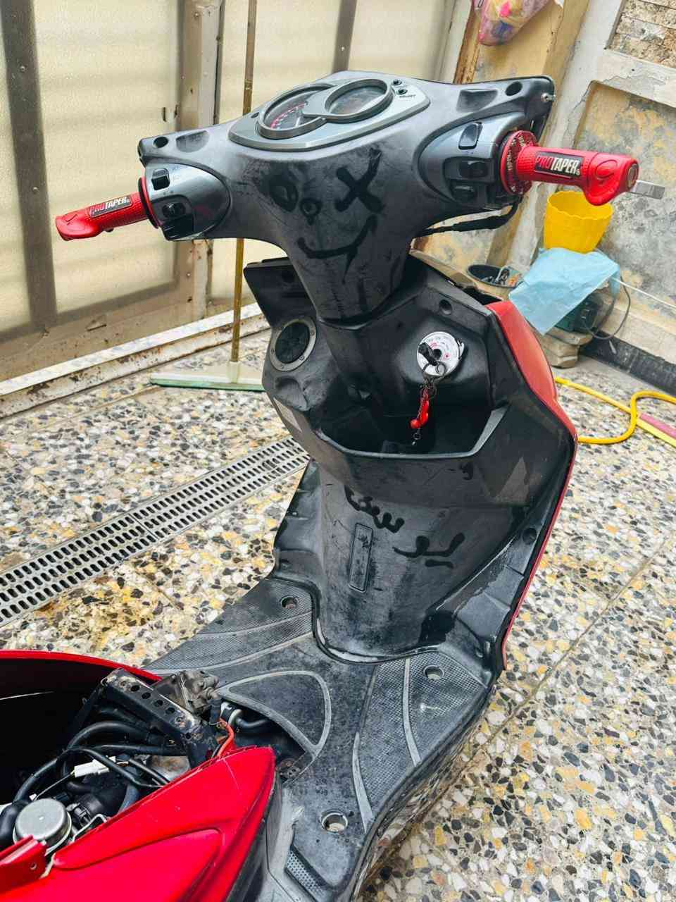 السلام عليكم سكنس فحل ياباني للبيع
عليها تزويد عقل ومبرمج وصالنصه رياضي مال تي ماكس وكلاجات رياضي وخفايف سعر 700 وبيها مجال متواجد واتساب فقط مكان الشعب للاستفسار ***********
