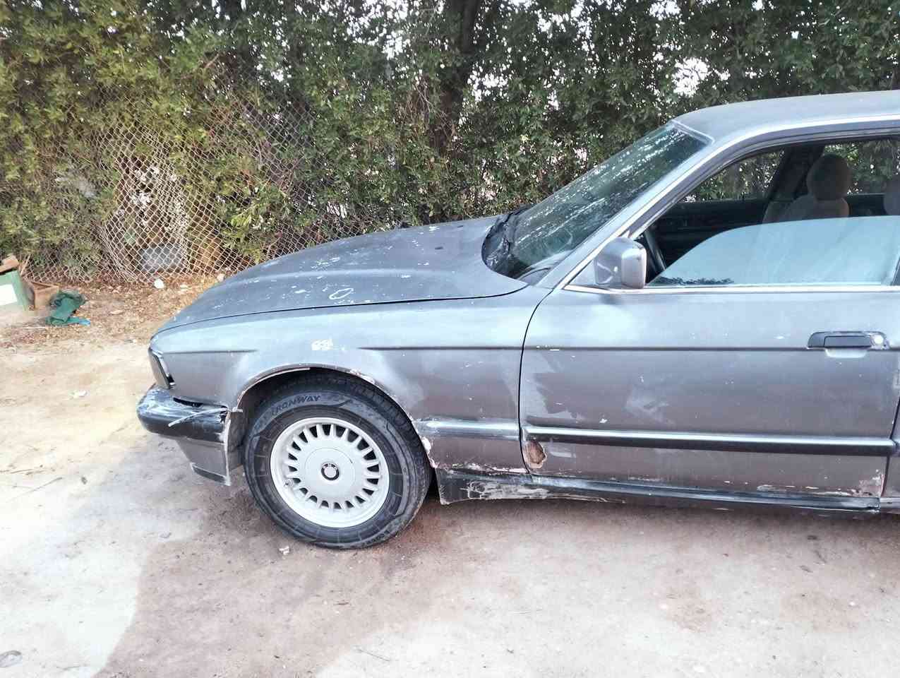 السلام عليكم
@بي ام 735 مكينه 35 مكينه توني شاتها كفاله جير ومكينه كفاله اوتوماتيك سنويه ساقطه بال 23 شرط التحويل رقم نجف راعيها الشرعي بالسماوه تبكي لها على دبلات قدام السعر 17 بيها مجال بيع مستعجل عنوان بصره الزبير كهربائيات كلها شغاله***********
