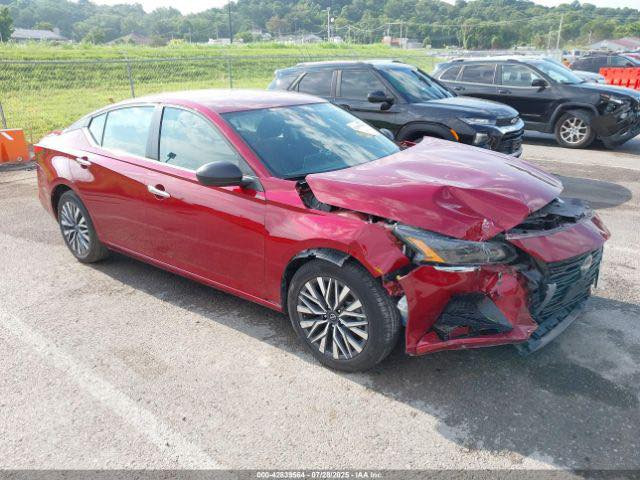 نيسان التيما 2024 sv دخول جديد للبيع على وضعها ضربتها خفيفة كلش تعبتر قطعة بس البونيد ويتعدل بارد يرجع شركة  سعرها  145$ للأستفسار الاتصال علرقم ***********
