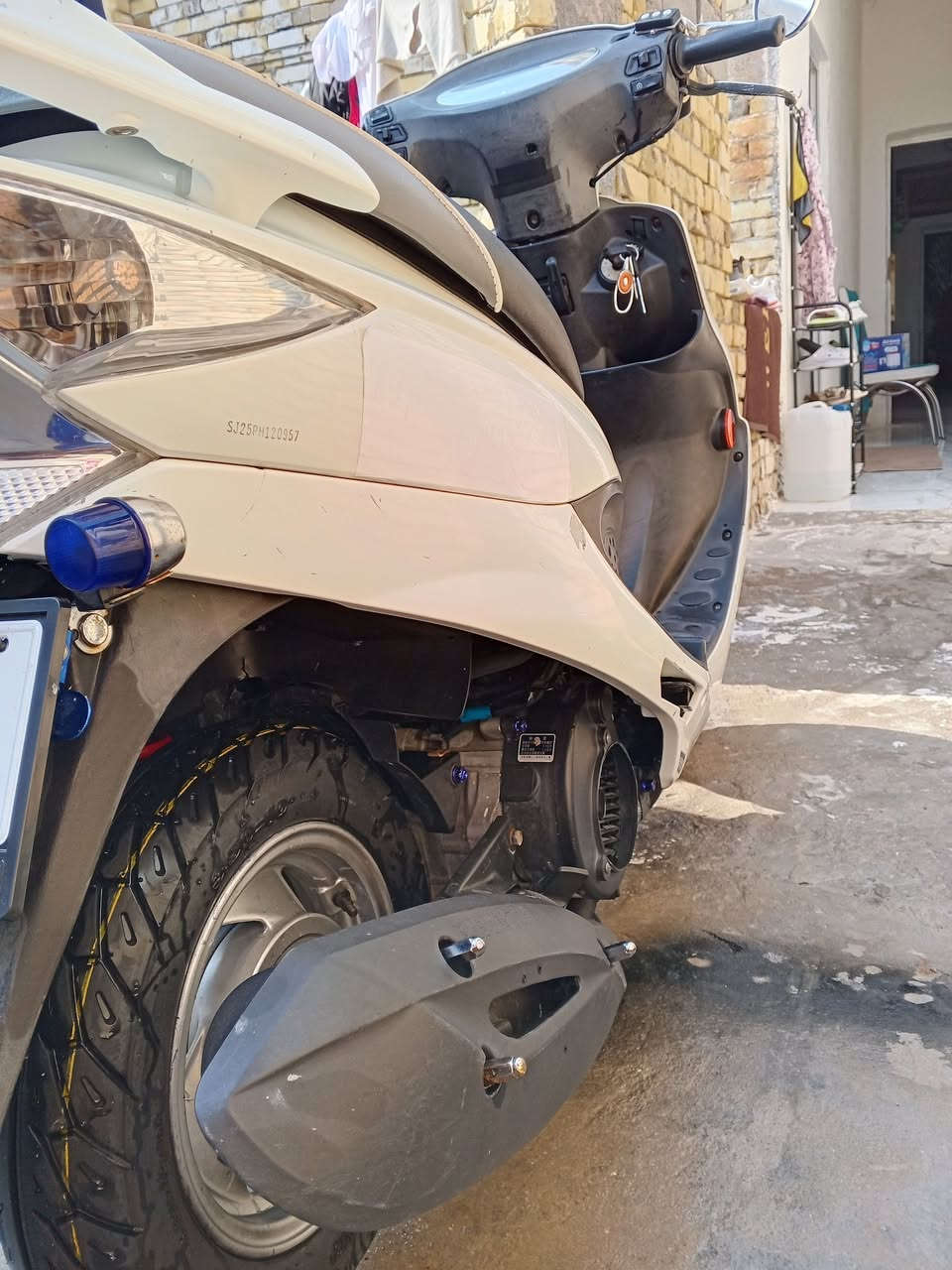 كامو لبيع كفاله عامه مكان رفاعي مكينه 125 ***********/ وساب مديل 2015 سعر مليون 150
