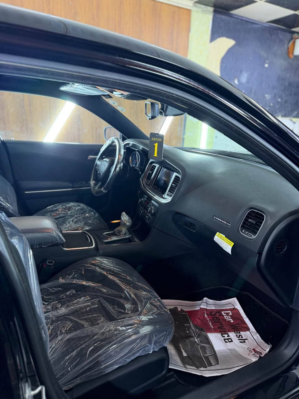 دوج جارجر ٢٠٢١ GT 
مواسفات فول بدون فتحه 
شاشه كبير سوبر تراك باك 
كشنات كهرباى كشنات هيتر ستيرن هيتر 
سياره بدون سبغ بدون بارد بس باب خلفى مبدل بلادى 
رقم شاصى موجوده بل منشور 
تخم تايرات و ويل جديده اصلى 
ماشيه ٦٠ مايل گير محرك كهرباى كلها بشرط 
سياره بسمى رقم سنوى هزه كلها جديده 
دينار مصرف مابيها 
*********** رقم 

دوج جارجر ٢٠٢١ GT
مواسفات فولى بى سلايت 
شاشه گه وره سوبر تراك باك 
كوشين هيتر كوشين كاره باى سوكان هيتر 
سياره بى سبوغ بى ته عديله ده رگاى بشته وه ى گوراوه به بيلاد رقم شاصيم دانايه 
٦٠ مايل روشتيه گير مه جينه كاره باى هه موو به شه رت 
٤ تايه و ويلى نوى له سه ره به ناوى خومه رقم سنه وى هه مووى نويه دينار مسرفى نييه 
رقم *********** أربيل, العراق
